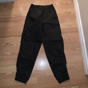 MEC Splash Pants Black Youth Size 14